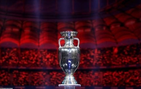 欧洲杯简介：欧洲杯每四年举办一次