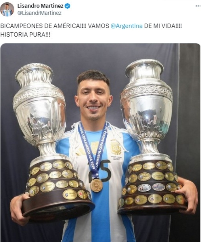 阿根廷美洲杯夺冠，利桑德罗晒双冠照庆祝